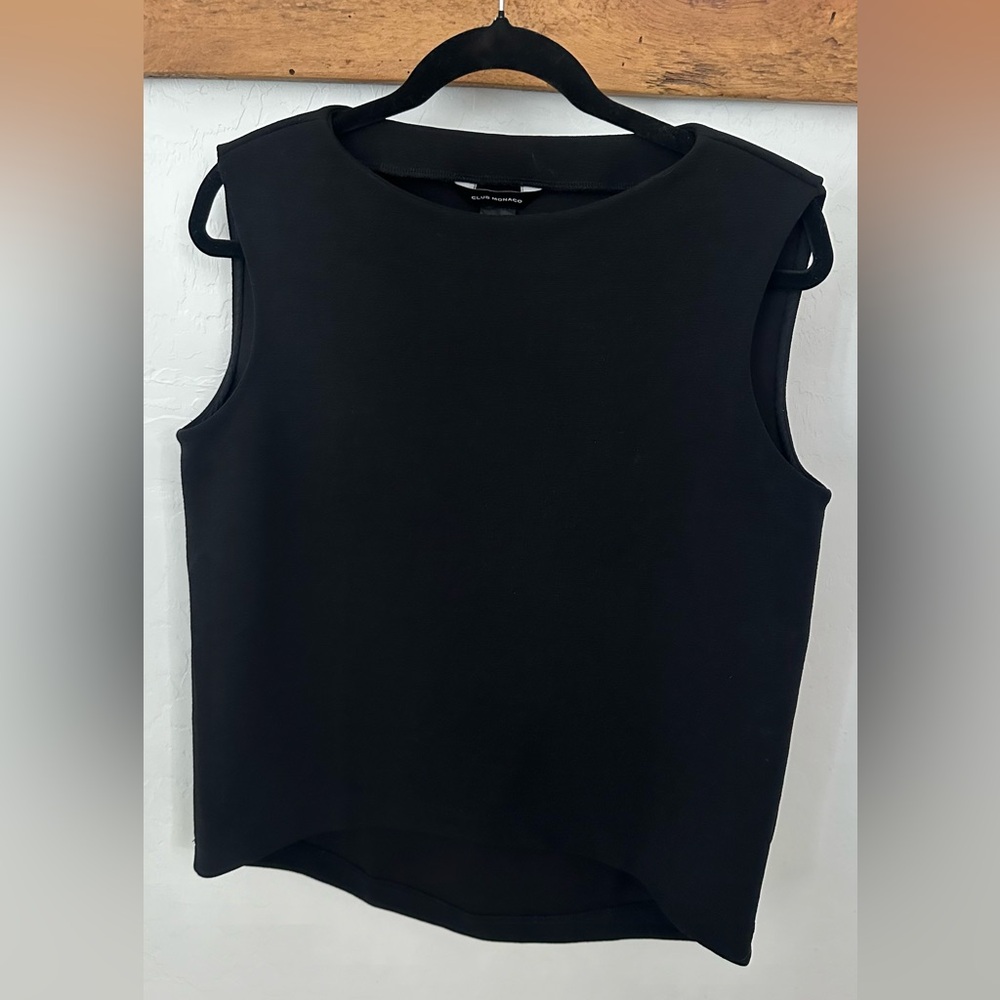 Like new Club Monaco sleeveless top size M